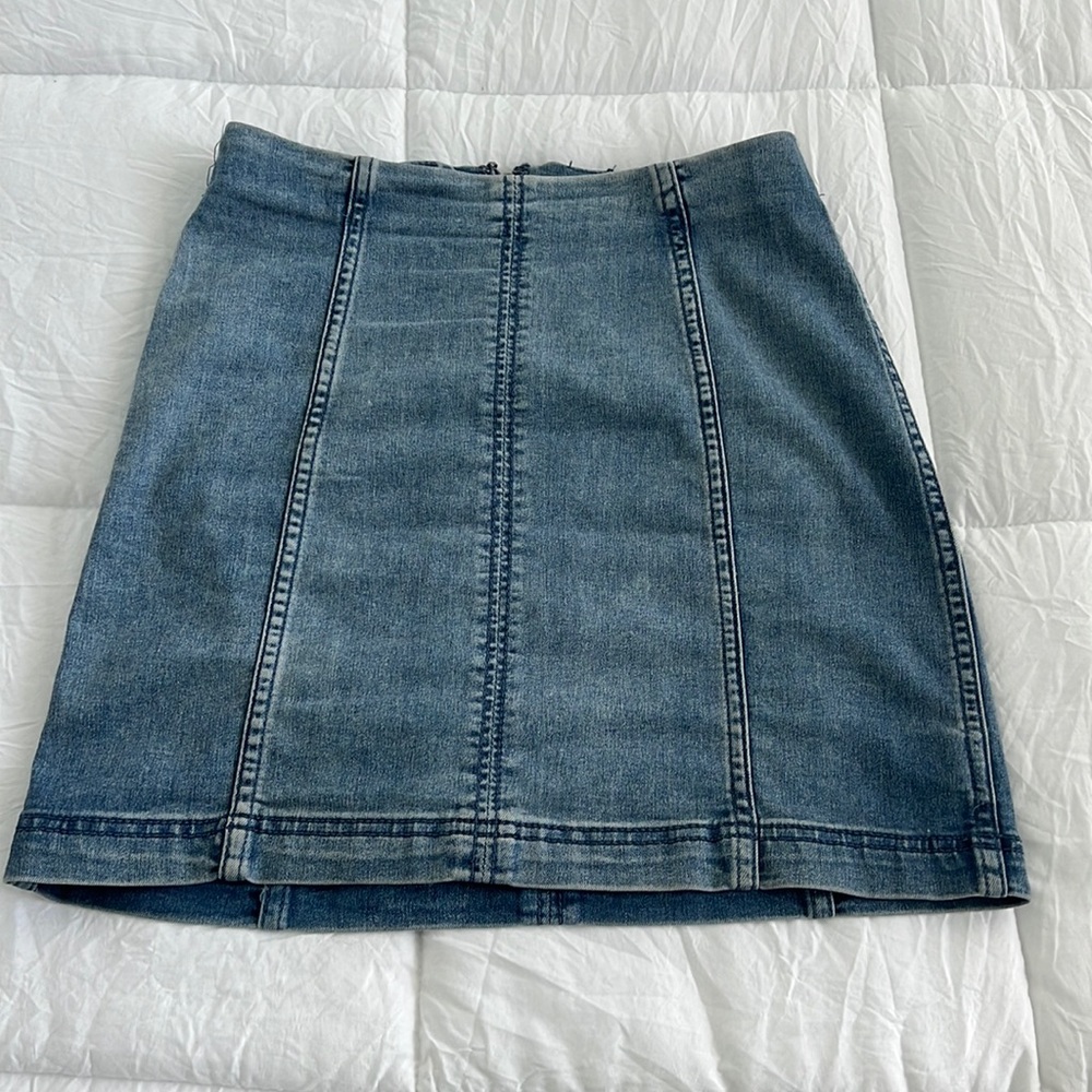 denim skirt